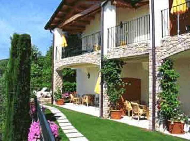 Villa Giada Торри-дель-Бенако Экстерьер фото